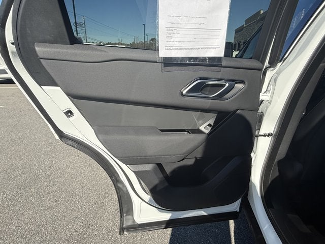 2025 Land Rover Range Rover Velar Dynamic SE