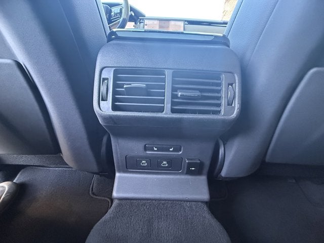 2025 Land Rover Range Rover Velar Dynamic SE