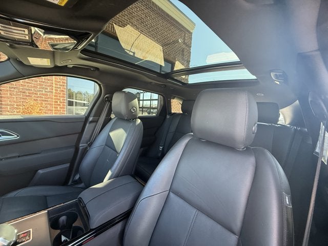 2025 Land Rover Range Rover Velar Dynamic SE