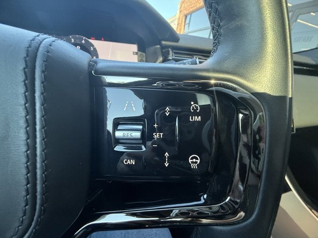 2025 Land Rover Range Rover Velar Dynamic SE