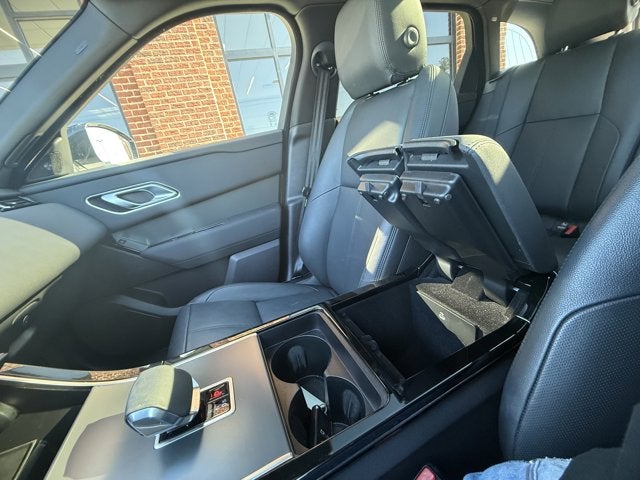 2025 Land Rover Range Rover Velar Dynamic SE