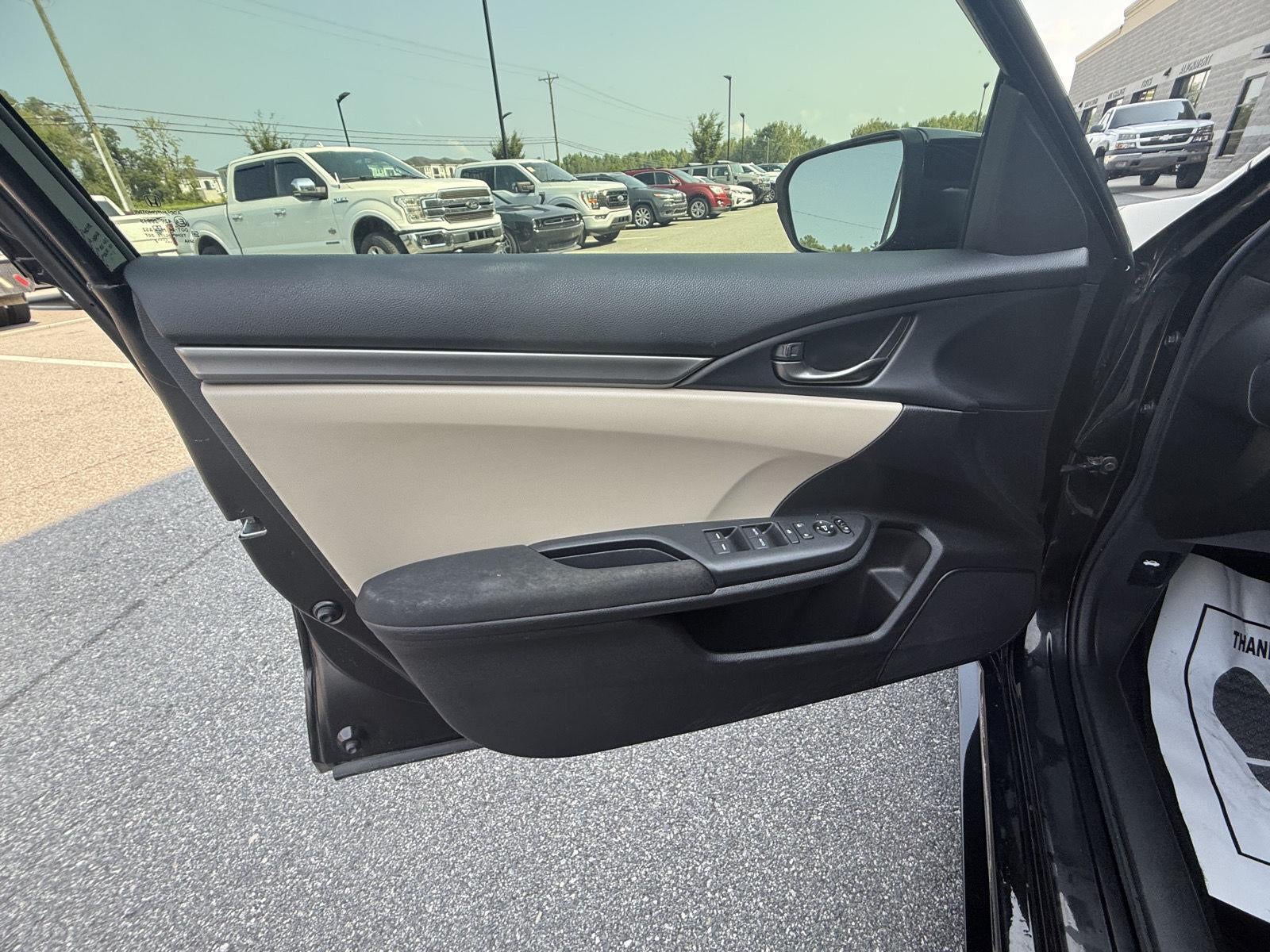 2017 Honda Civic Hatchback Sport