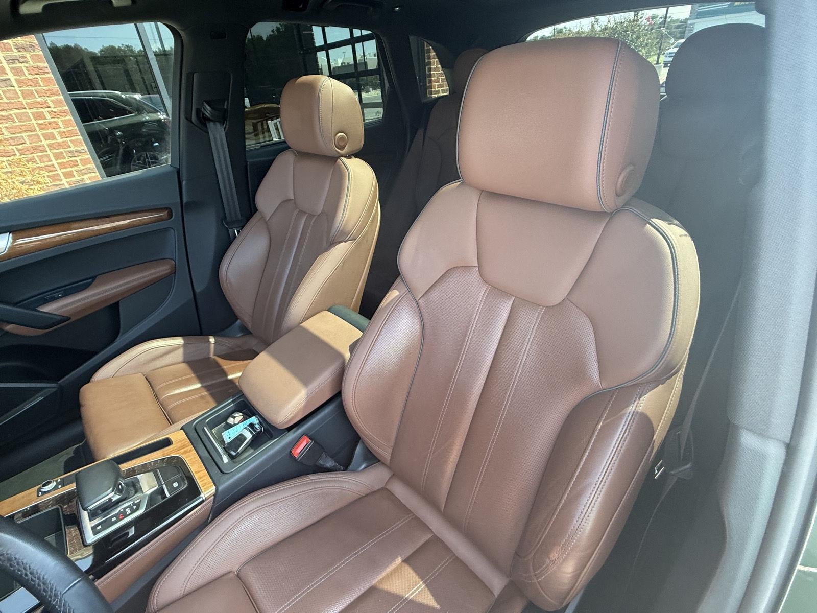 2022 Audi Q5 S line Premium Plus