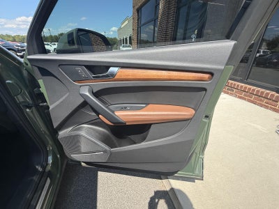 2022 Audi Q5 S line Premium Plus