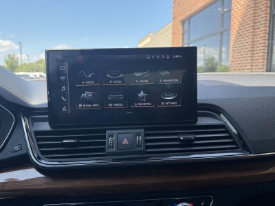 2022 Audi Q5 S line Premium Plus