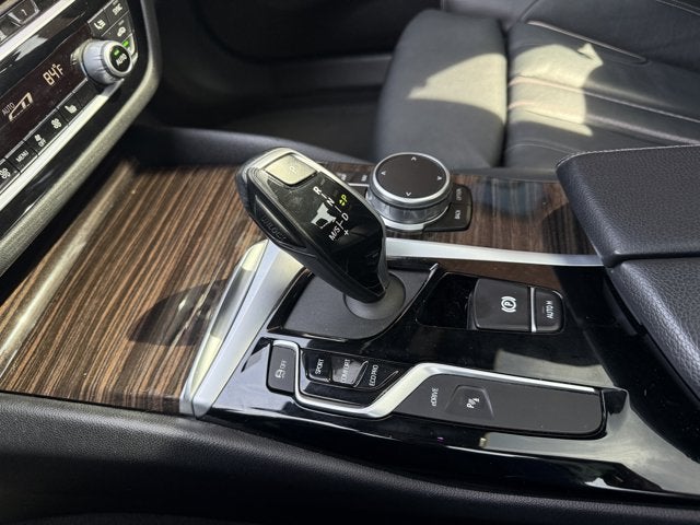 2019 BMW 5 Series 530e xDrive iPerformance