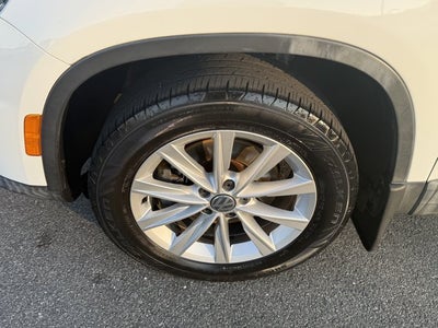 2018 Volkswagen Tiguan Limited 2.0T FWD