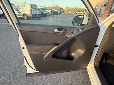 2018 Volkswagen Tiguan Limited 2.0T FWD