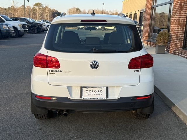 2018 Volkswagen Tiguan Limited 2.0T FWD