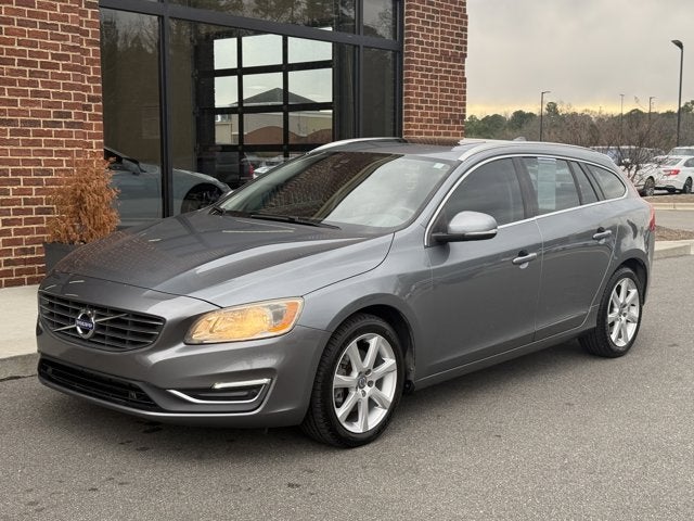 2017 Volvo V60 Premier