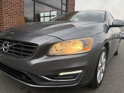 2017 Volvo V60 Premier