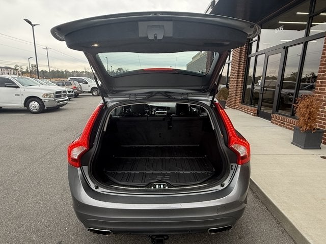 2017 Volvo V60 Premier