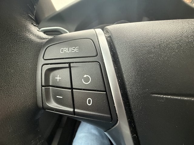 2017 Volvo V60 Premier