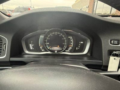 2017 Volvo V60 Premier