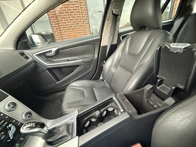 2017 Volvo V60 Premier