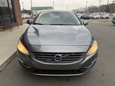 2017 Volvo V60 Premier