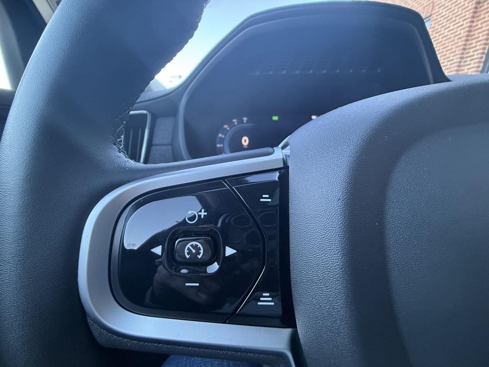2025 Volvo XC90 Plus