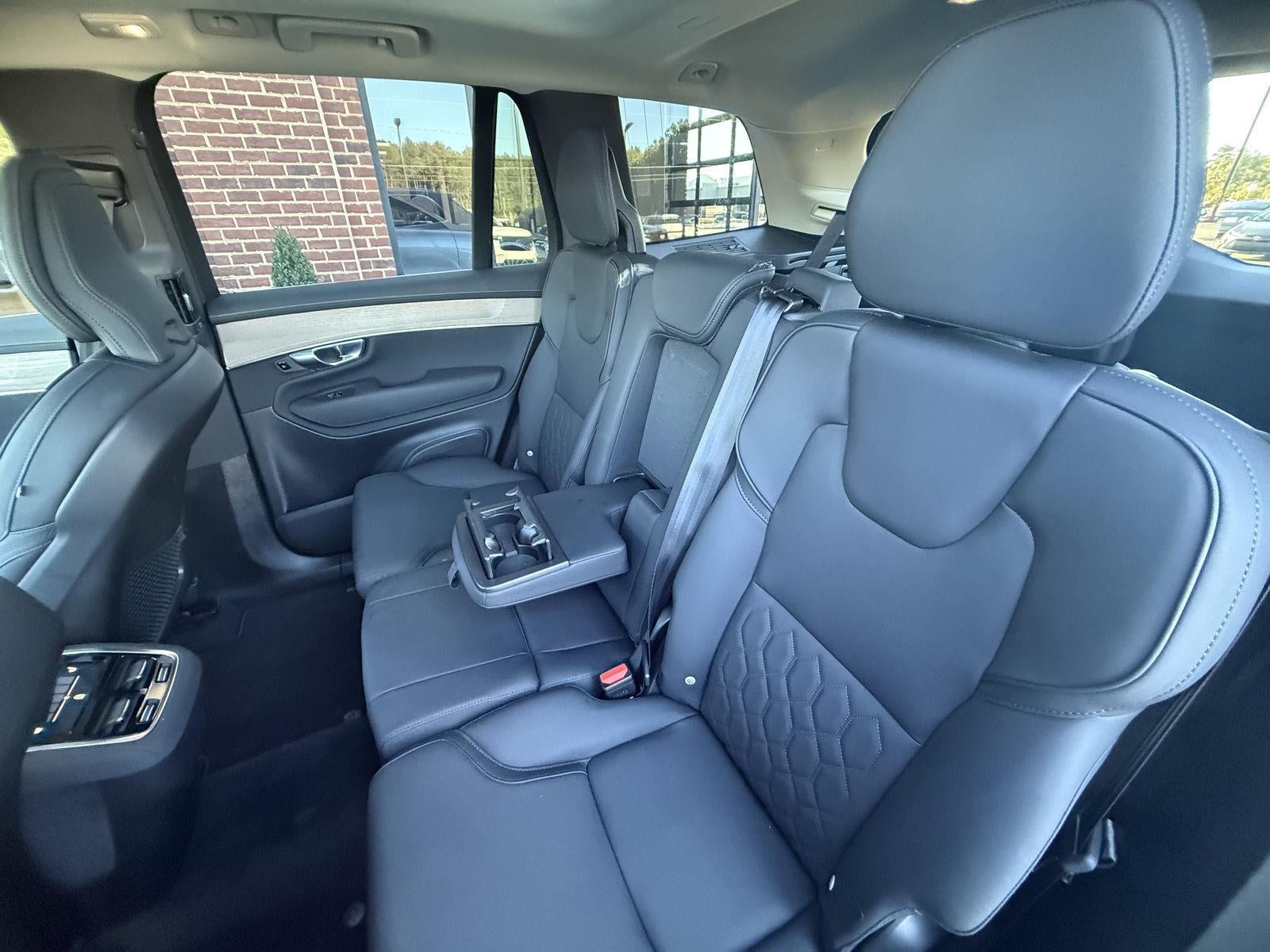 2025 Volvo XC90 Plus
