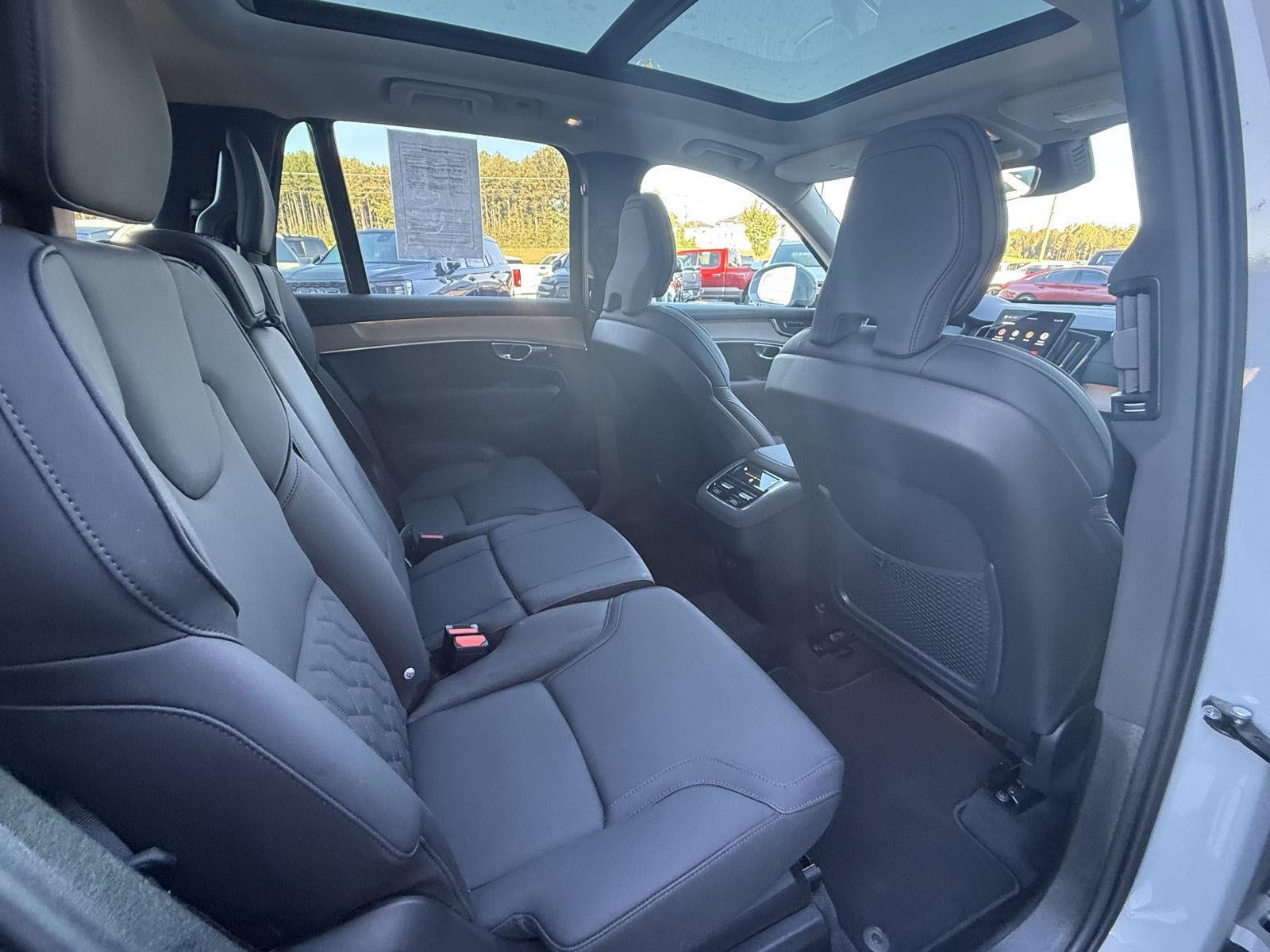 2025 Volvo XC90 Plus