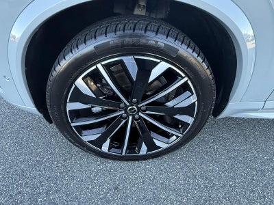 2025 Volvo XC90 Plus