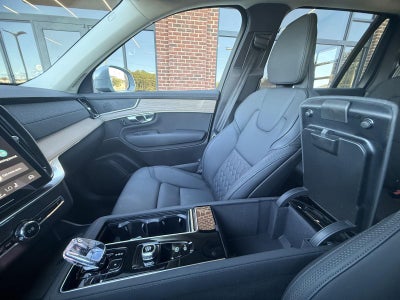 2025 Volvo XC90 Plus