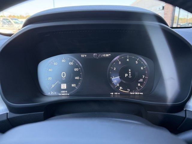 2020 Volvo XC40 Momentum