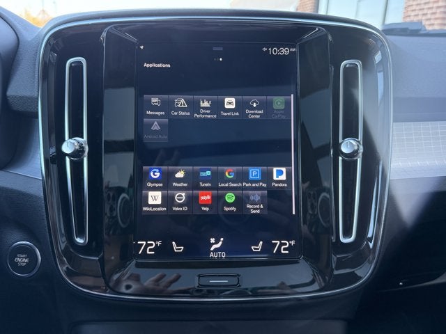 2020 Volvo XC40 Momentum