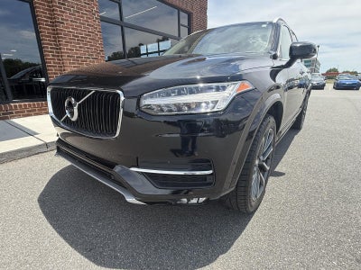 2018 Volvo XC90 Momentum