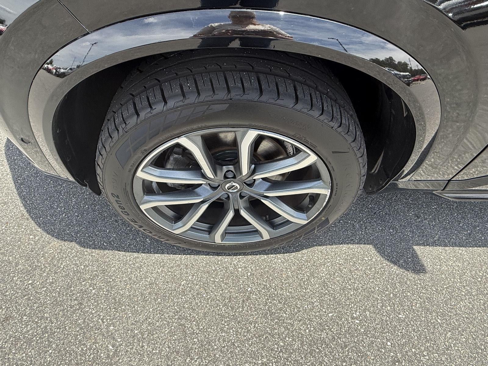 2018 Volvo XC90 Momentum