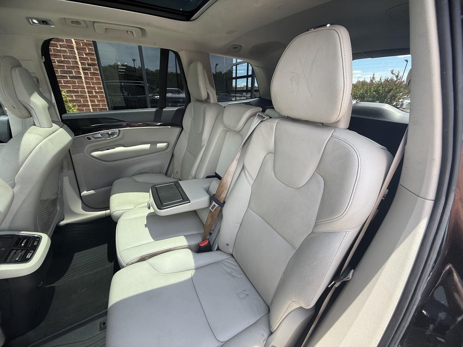 2018 Volvo XC90 Momentum