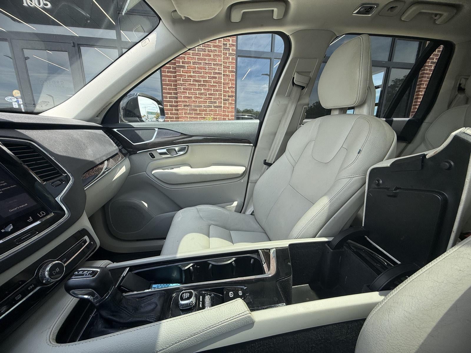 2018 Volvo XC90 Momentum