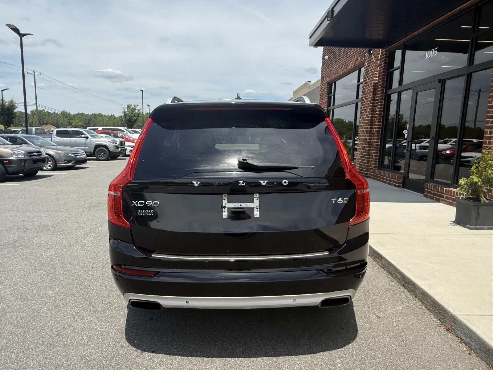 2018 Volvo XC90 Momentum